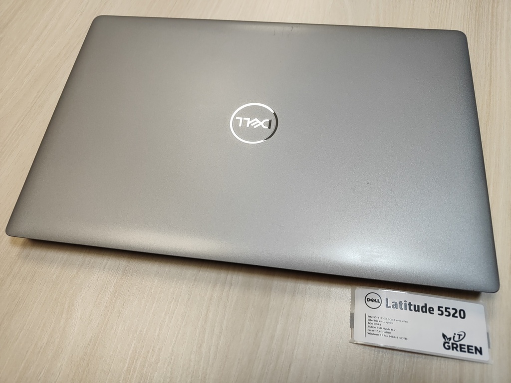 Dell Latitude 5520 - Intel i5-1145G7 - 8 Go DDR4 - SSD NVMe 256 Go - 15,6" FullHD