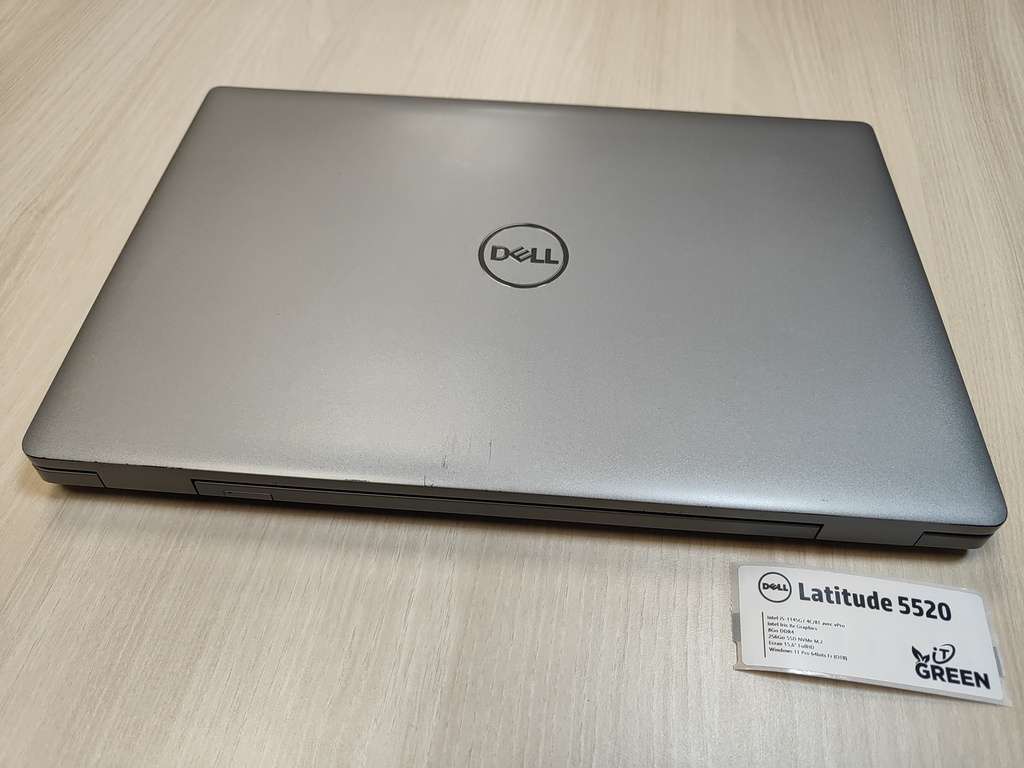 Dell Latitude 5520 - Intel i5-1145G7 - 8 Go DDR4 - SSD NVMe 256 Go - 15,6" FullHD